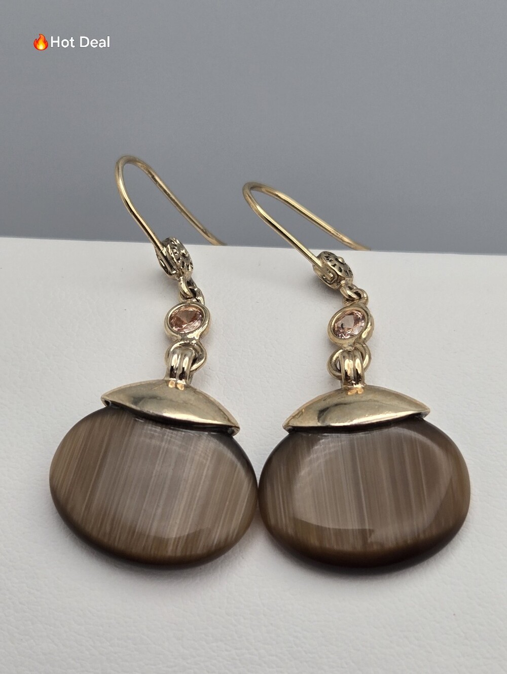 Monet Tiger’s Eye Style Glass Dangle Earrings Gold Tone Signed 1.5" Vintage